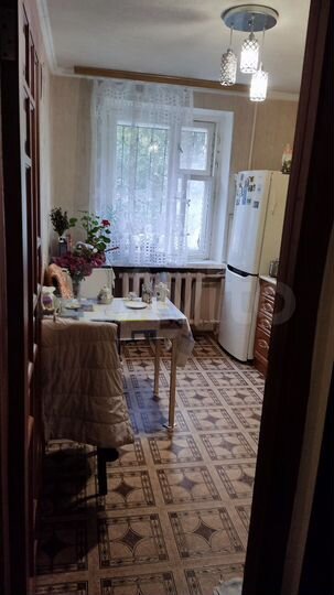 2-к. квартира, 54 м², 1/4 эт.