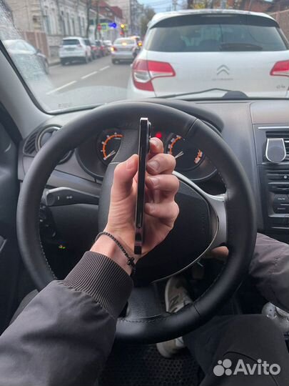 iPhone Xr, 128 ГБ