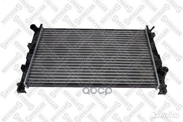 1026825SX радиатор системы охлаждения Ford Mon