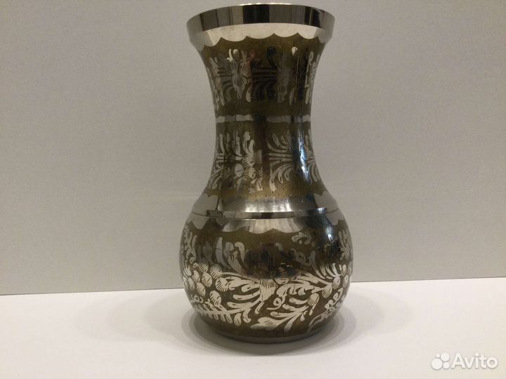 Ваза латунь