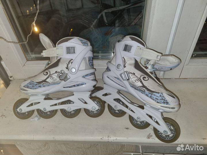 Продам ролики женские Roces