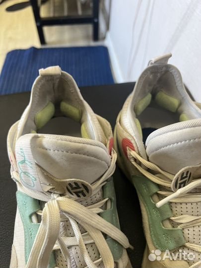 Баскетбольные кроссовки Adidas Harden vol 5