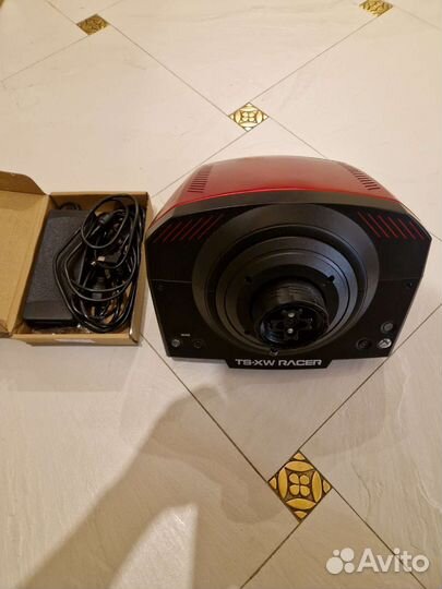 База ts-xw. t-gt, ts-pc Thrustmaster руль, t300