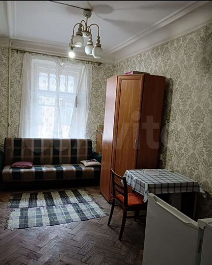 Комната 12 м² в 5-к., 4/5 эт.