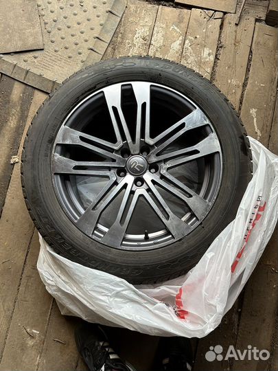 Колесные диски Replay на резине Dunlop