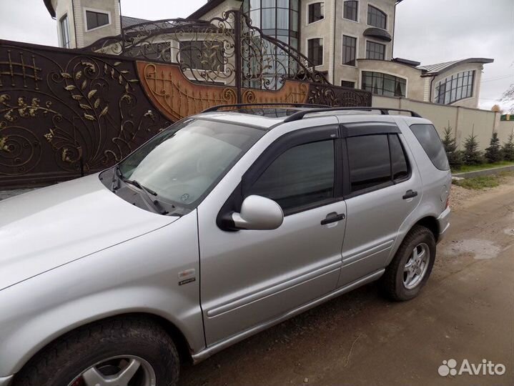 Каркасные шторки Lincoln Navigator 2 (2002-2006)