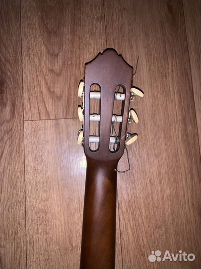 Гитара Yamaha c40