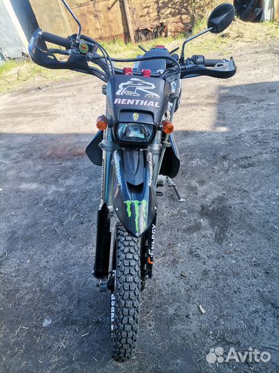 Kawasaki D-Tracker 250