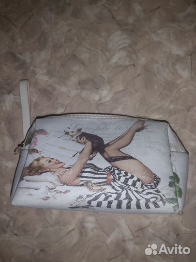 Винтажная косметичка