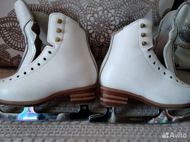 Коньки Jackson Elle, лезвия mirage