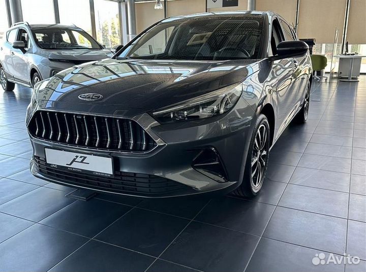JAC J7 1.5 CVT, 2023