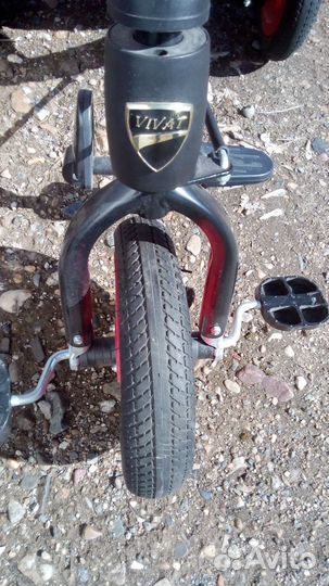 Трехколесный велосипед бу Цвет красный