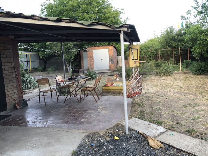 Дом 62 м² на участке 6 сот.