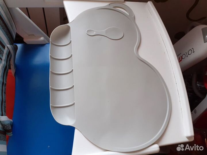 Коврик для кормления новый