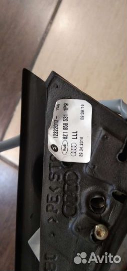 Audi A2 Крепление зеркала левое