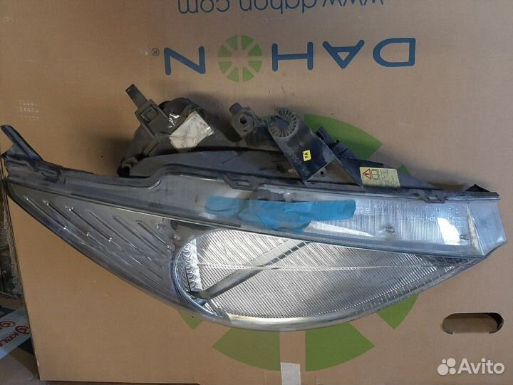 Фара передняя правая Ford Focus 1 1998-2004