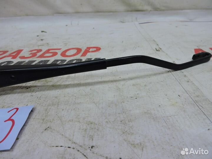 Поводок стеклоочистителя передний левый Chevrolet