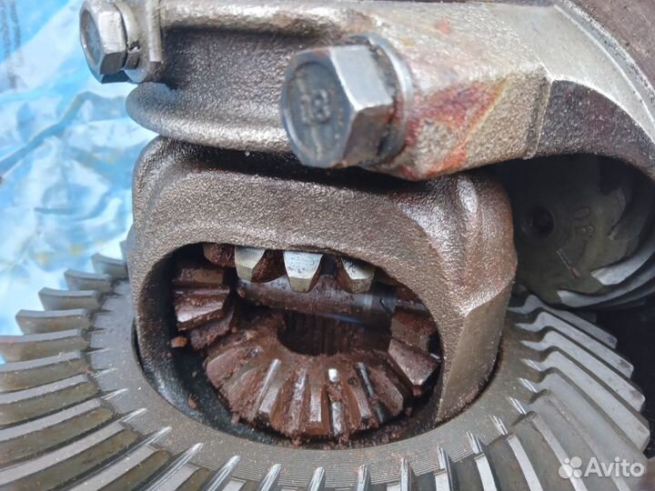 Редуктор заднего моста Нивы в сборе