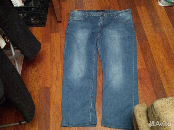 Джинсы мужские
