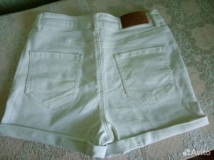 Шорты женские