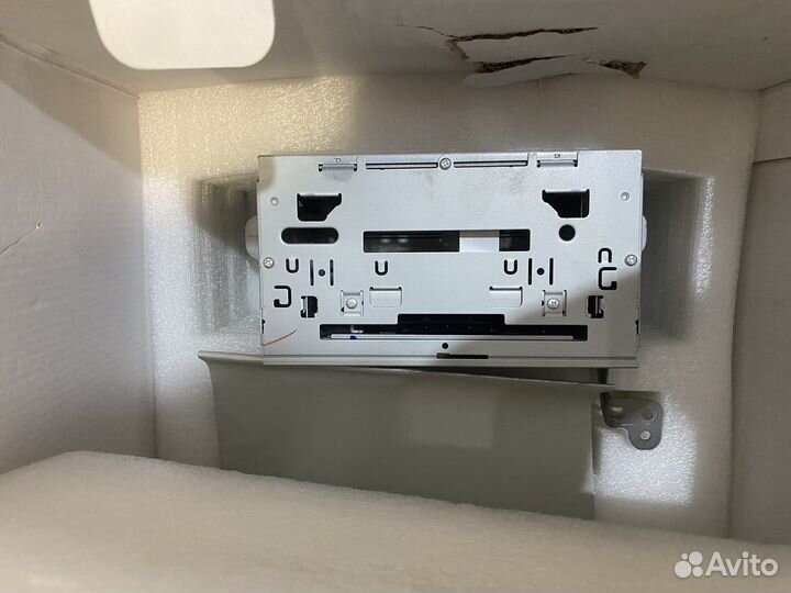 Магнитола mitsubishi outlander 2