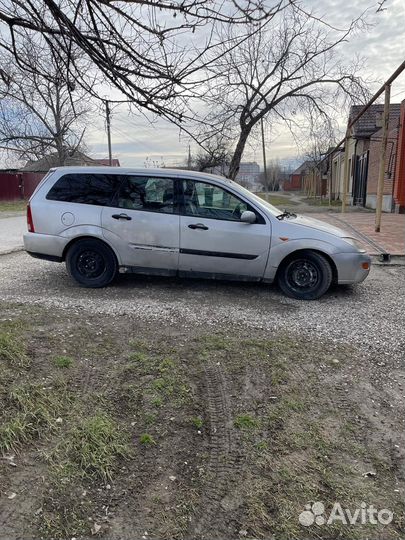 Ford Focus 2.0 МТ, 2000, 200 000 км