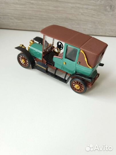 Модель Ландоле 1910 с коробкой