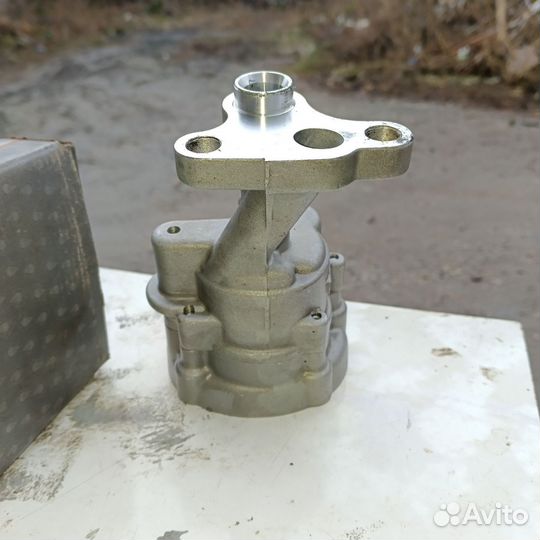 Масляннои насос