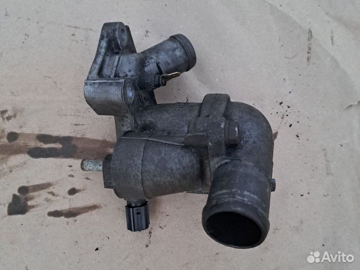 Термостат mitsubishi Carisma 1,6 4G92