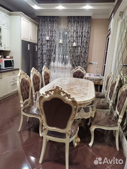 Столы / Стулья / Кухонный стол и стулья