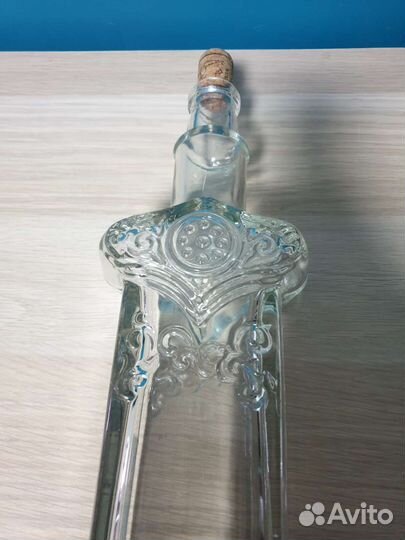 Бутылка меч кинжал стеклянный графин