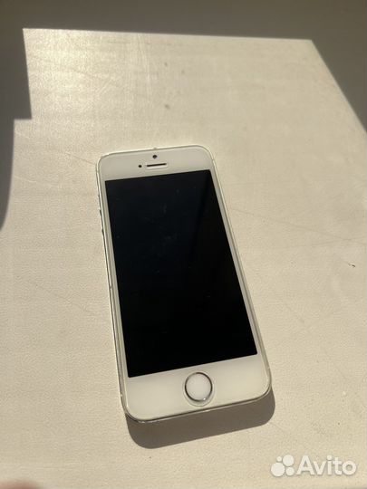 iPhone 5S, 16 ГБ