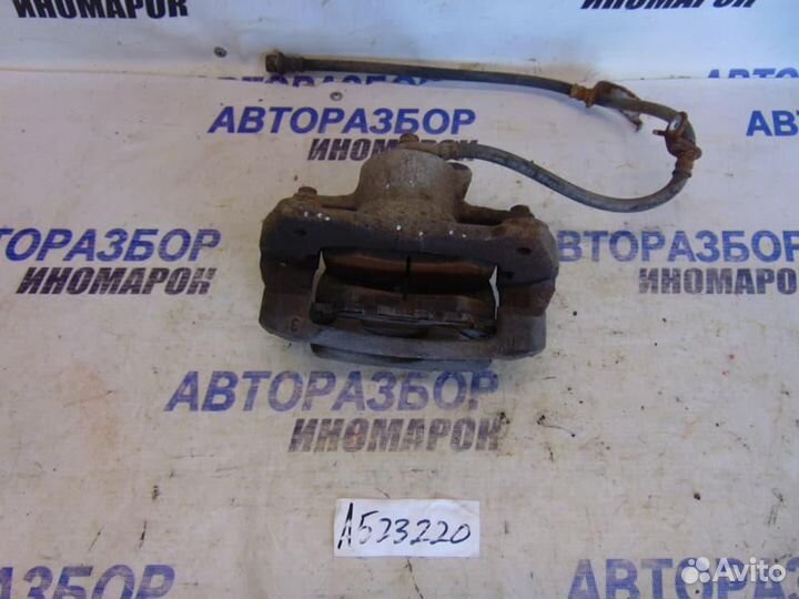 Суппорт передний правый для Toyota Corolla 10 200