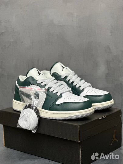 Кроссовки Nike air jordan 1 low green