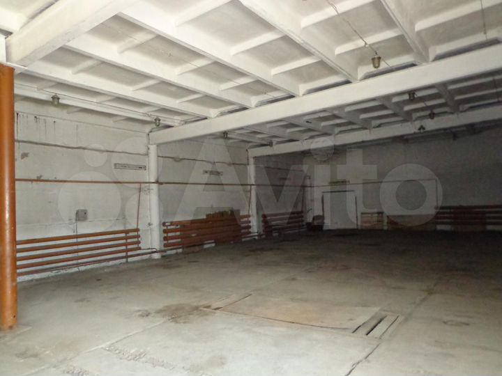 Торговая площадь, 1955.8 м²