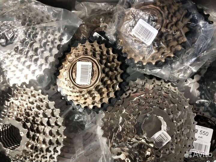 Велозапчасти и аксессуары