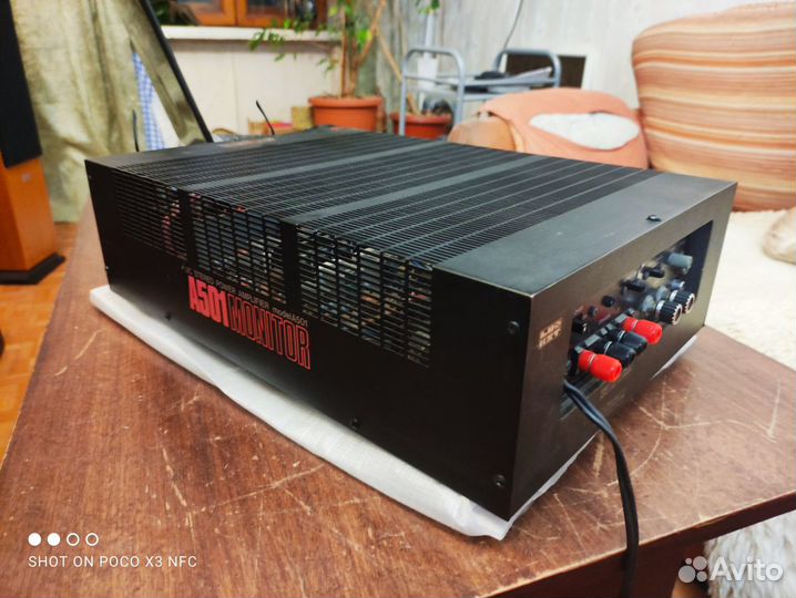 Hi-End усилитель мощности Luxman/Luxkit A501 Золот