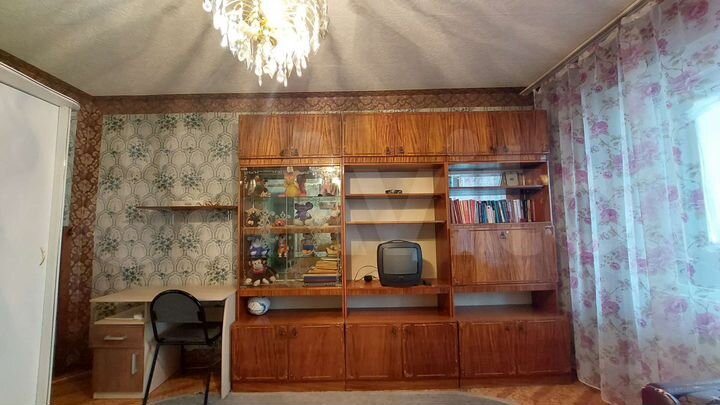 2-к. квартира, 50 м², 8/9 эт.