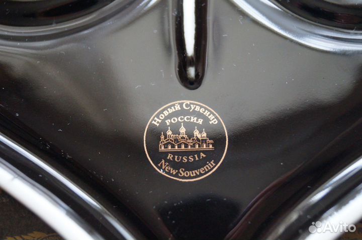 Кофейный набор-сувенир блюдце с пепельницей. новый