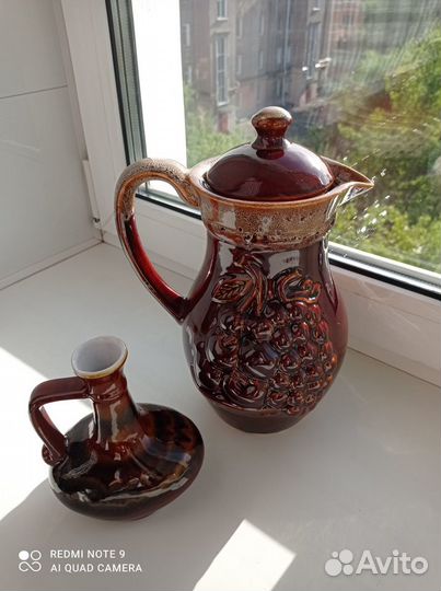 Глиняный кувшин