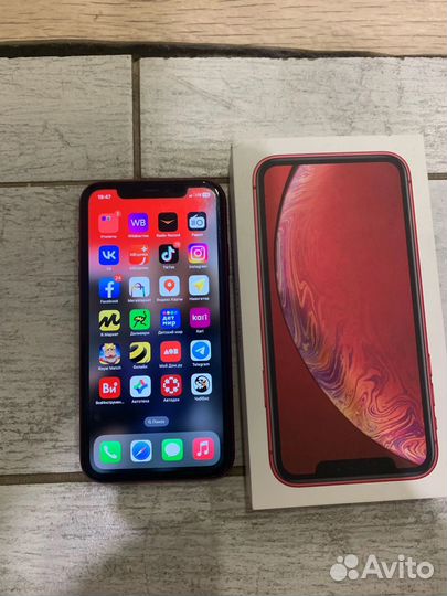 Телефон iPhone 10