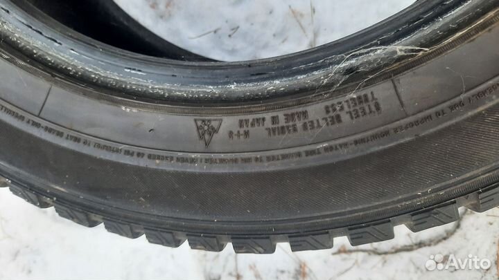 Dunlop SP Winter Ice 01 235/55 R17 99T