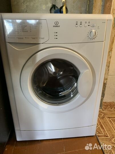 Стиральная машина indesit