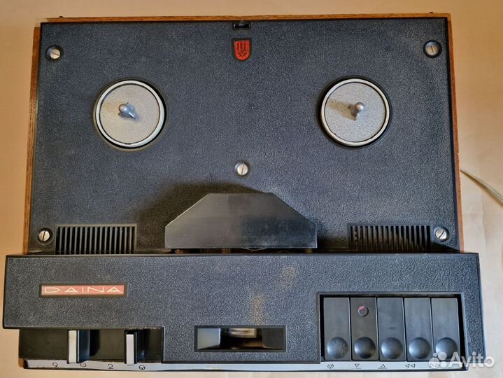 Магнитофон катушечный Daina. Elfa