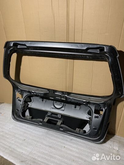 Дверь багажника Volkswagen Passat B7