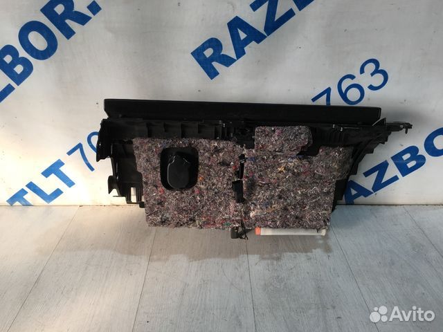 Бардачок jaguar XF 3.0 ат aj30