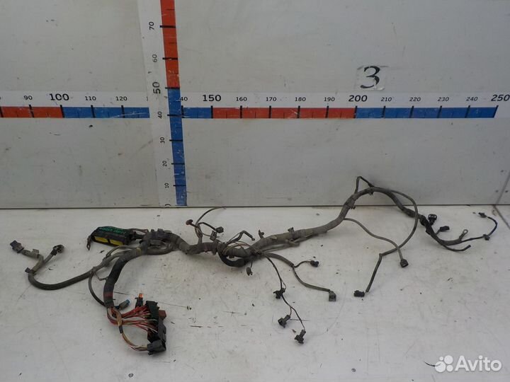 Проводка моторного отсека Renault Sandero 2009
