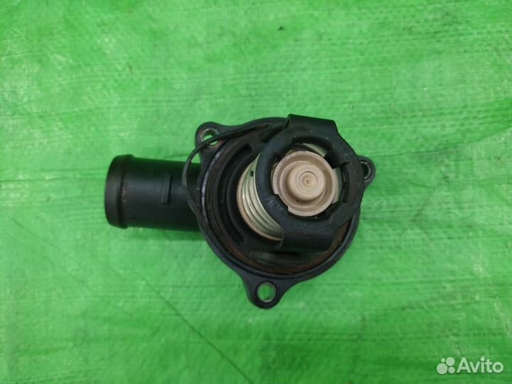 Корпус термостата V6 TDI VW Touareg / Audi Q7