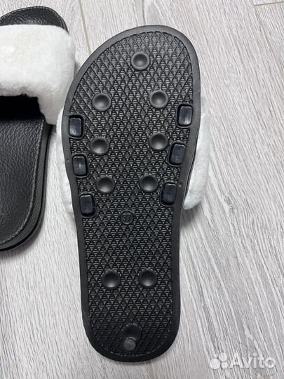 Меховые тапочки 37р