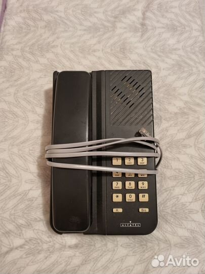 Стационарный телефон